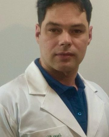 Dr Lucas Alves Santiago